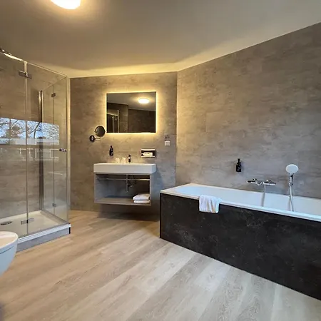 Fletcher Parkhotel Val Monte Hotel