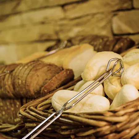 Fletcher Parkhotel Val Monte 4*