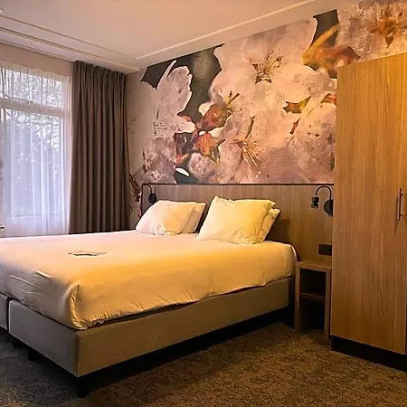 Fletcher Parkhotel Val Monte فندق 4*