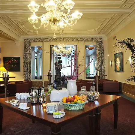 Hotel Fletcher Parkhotel Val Monte 4*