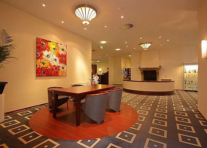 Fletcher Parkhotel Val Monte 4*