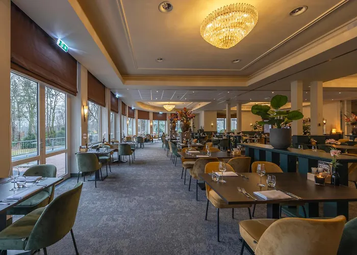 Fletcher Parkhotel Val Monte Hotell 4*