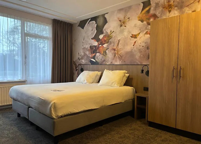 Fletcher Parkhotel Val Monte Hotell 4*