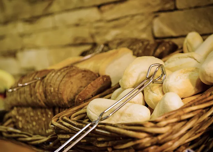 Fletcher Parkhotel Val Monte 4*