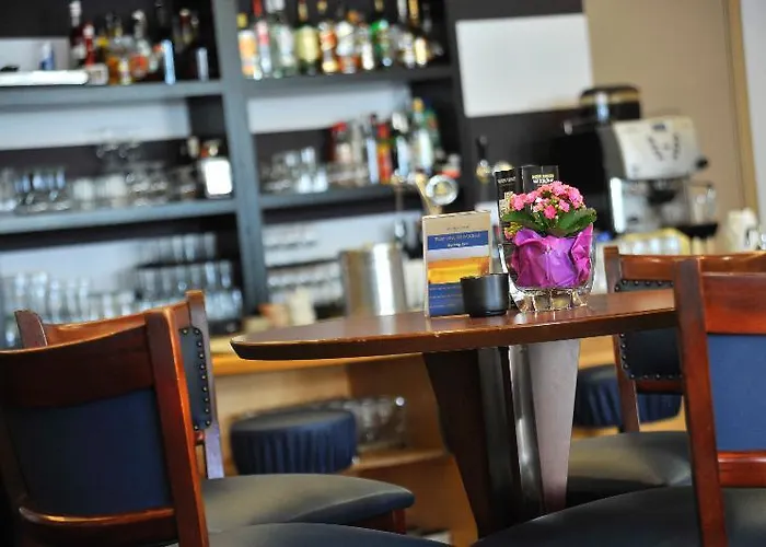 فندق Fletcher Parkhotel Val Monte 4*